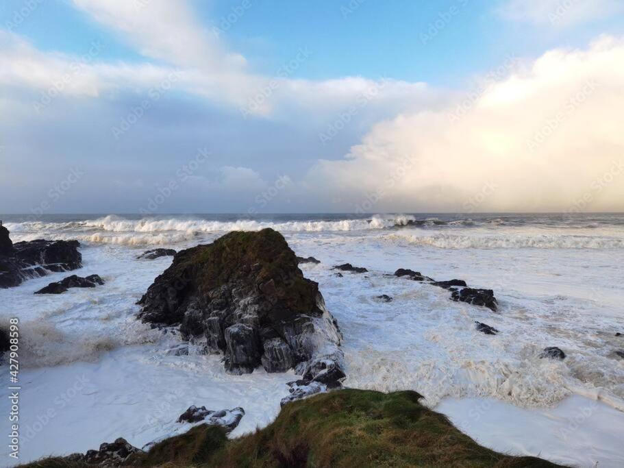 Cosy Coastal In